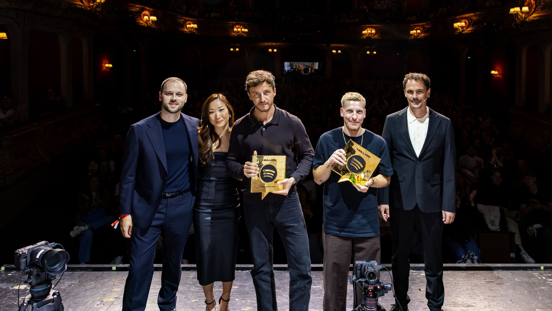 Felix Lobrecht und Tommi Schmitt, "HACKTAG" im Berliner Ensemble