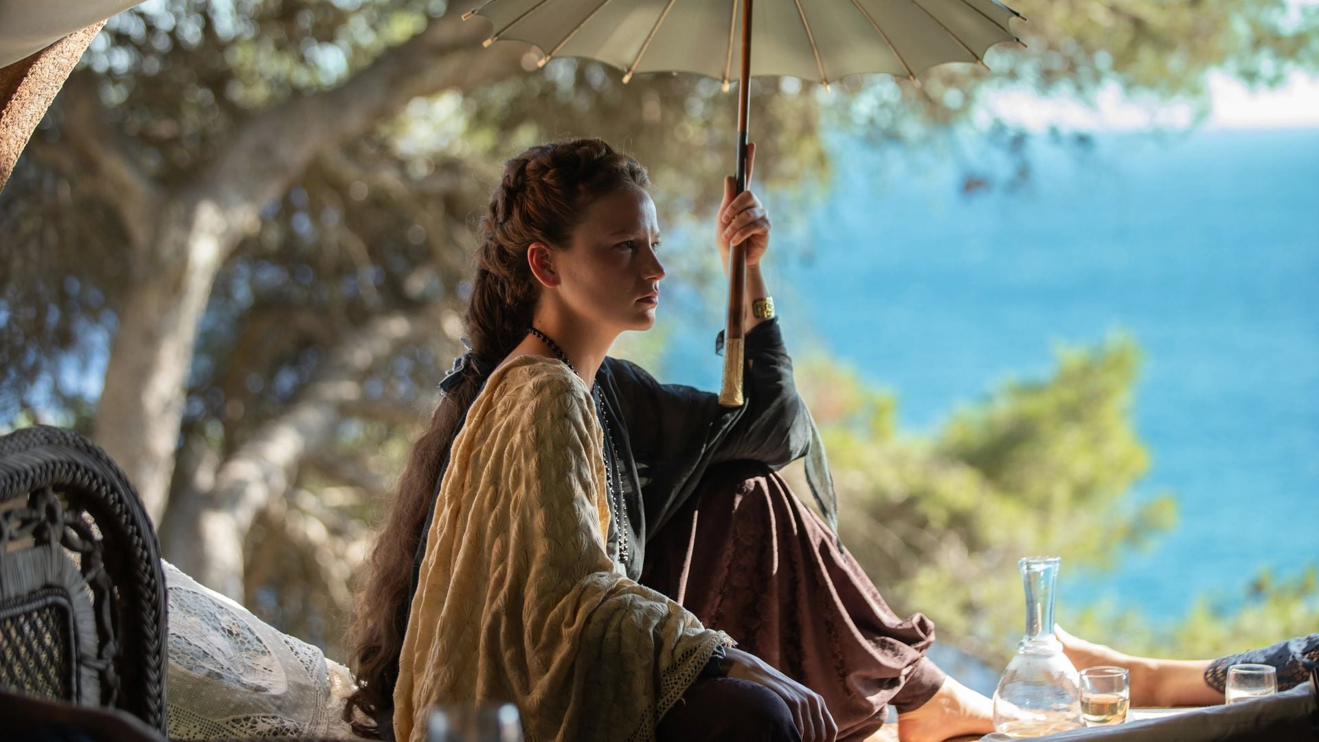 Devrim Lingnau Islamoğlu als Elisabeth in der dritten Staffel von "Die Kaiserin"